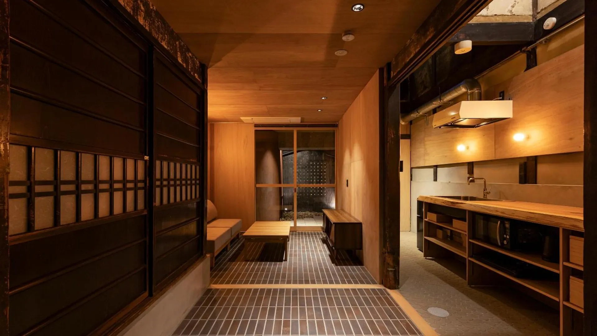 ゲストハウス 町家ホテルyanagi 京都市